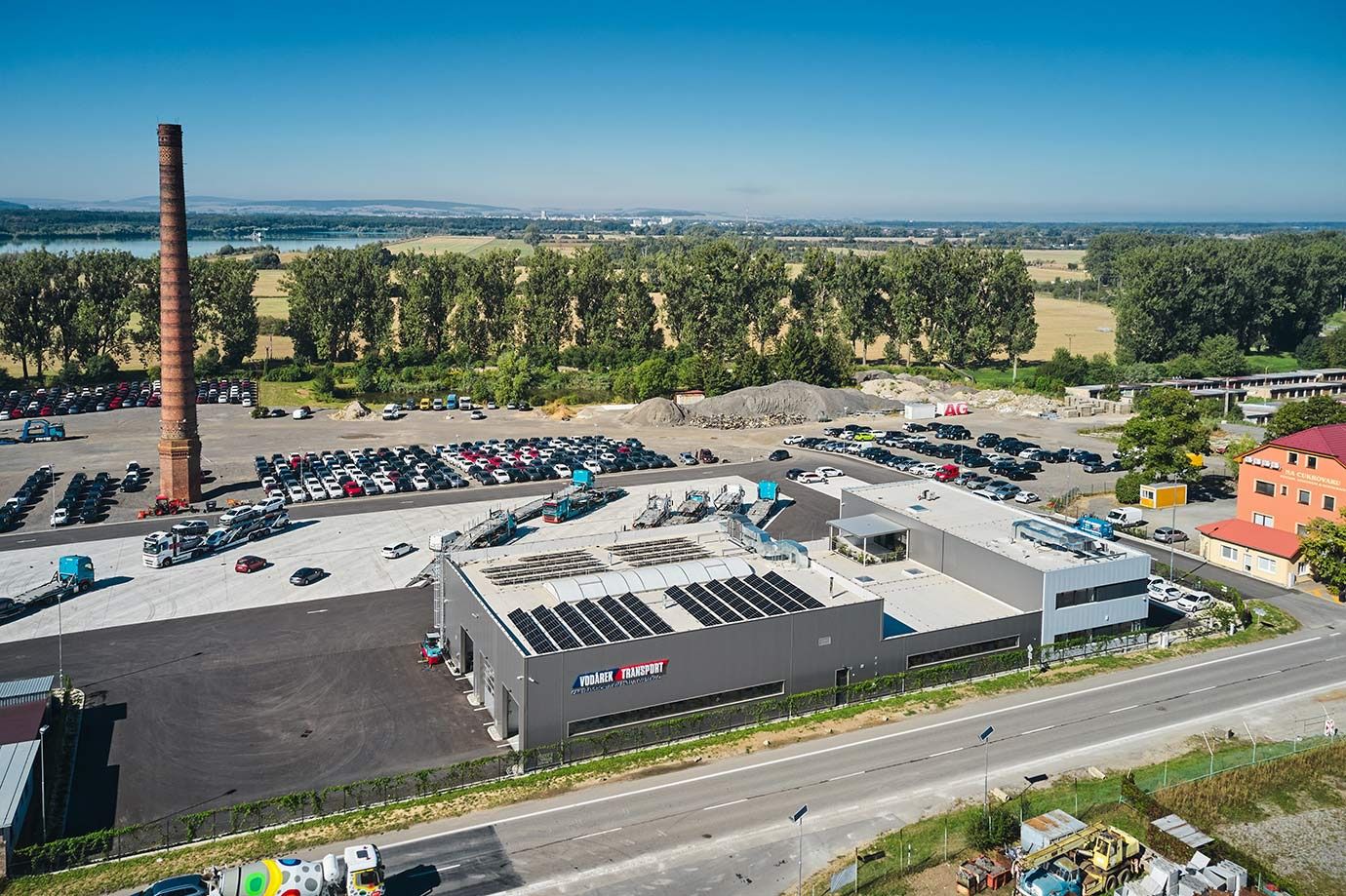 Vodárek Transport a.s. – FVE s bateriovým uložištěm